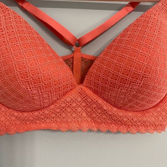 Victoria’s Secret Lightly Lined Plunge Bra Women Size 34D - Picture 3 of 6